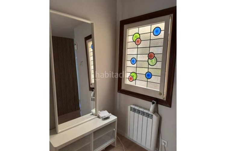 Piso escoles, acabado de reformar en Plaça Catalunya - Escola Industrial Terrassa