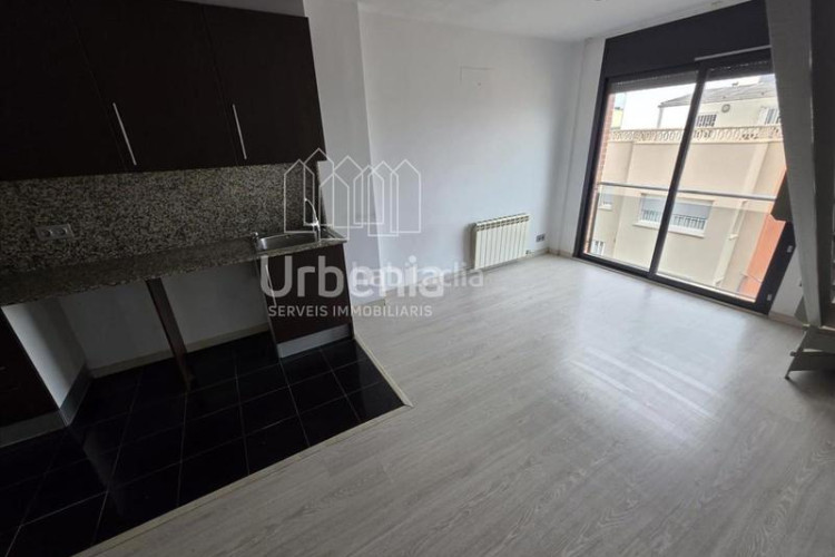 Dúplex  con terraza ! en Ca n'Anglada Terrassa