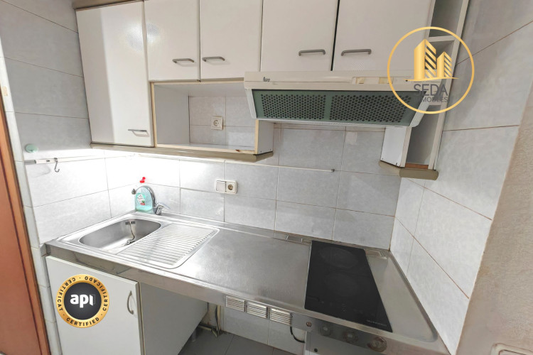 Carrer de Marinelu00B7lo Bosch, Cementiri Vell