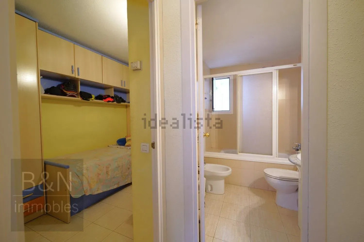 Piso en Barrio Les Arenes