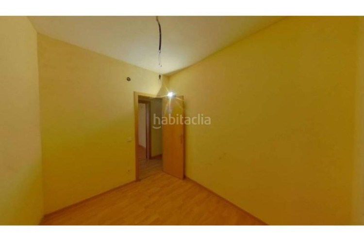 Piso  en venta en escola industrialplaça de catalunya en Terrassa