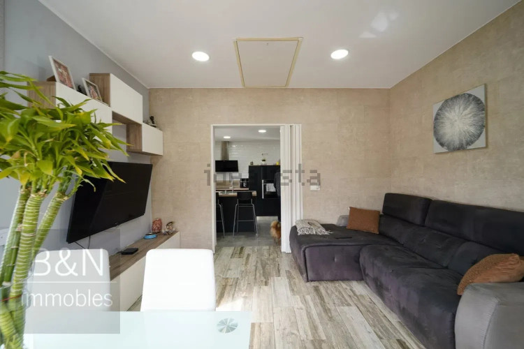 Casa independiente en Barrio Les Martines