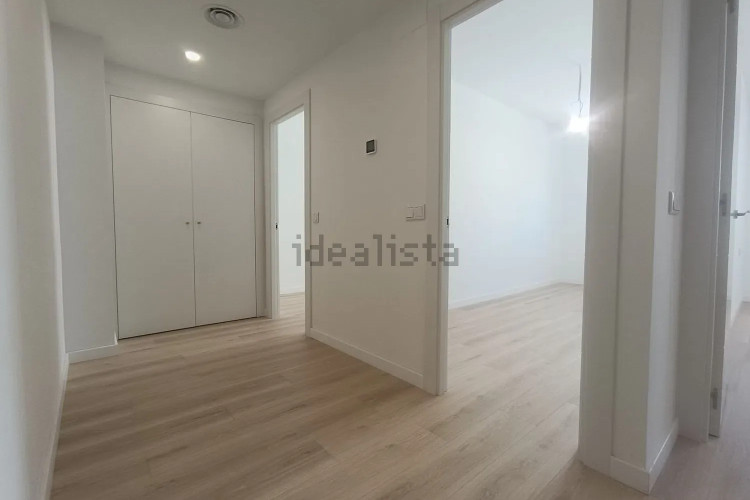 Dúplex en Carrer Transversal, 181