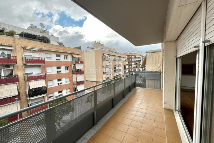 Dúplex exclusivo ático-dúplex con 2 terrazas privadas y luz natural en Sant Pere Nord en Terrassa