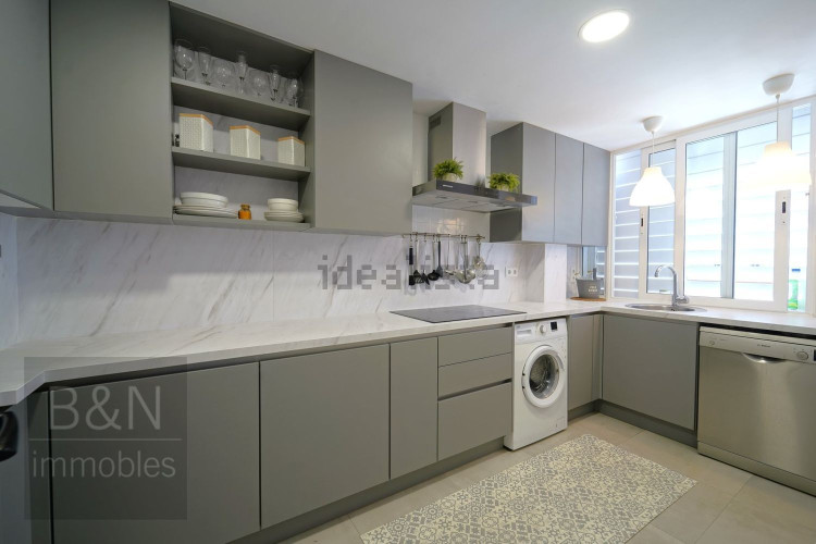 Dúplex en Barrio Zona Esportiva