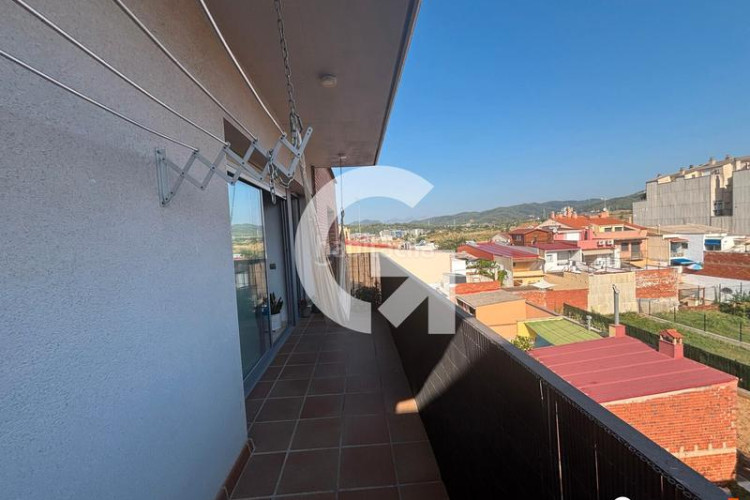 Dúplex precioso dúplex con parking y trastero en Zona Esportiva Terrassa