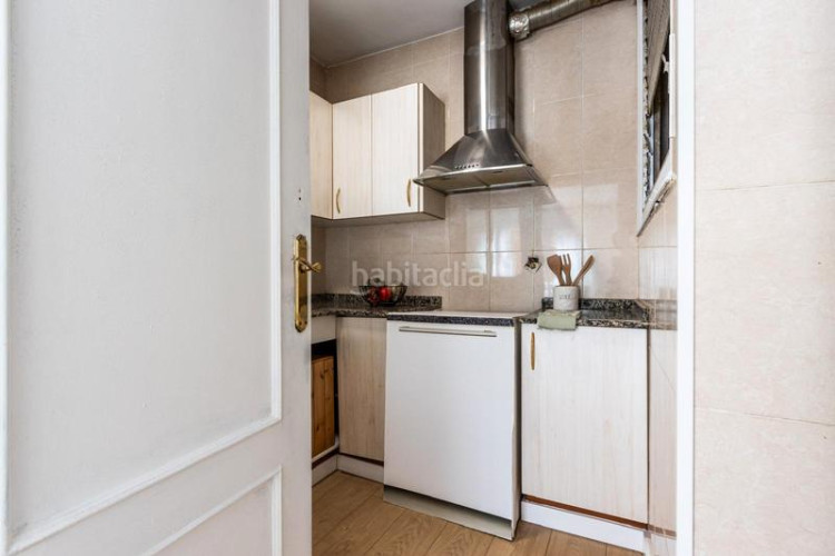 Dúplex vivienda tipo dúplex de 2habs. + garaje + patio. zona Segle XX en Terrassa