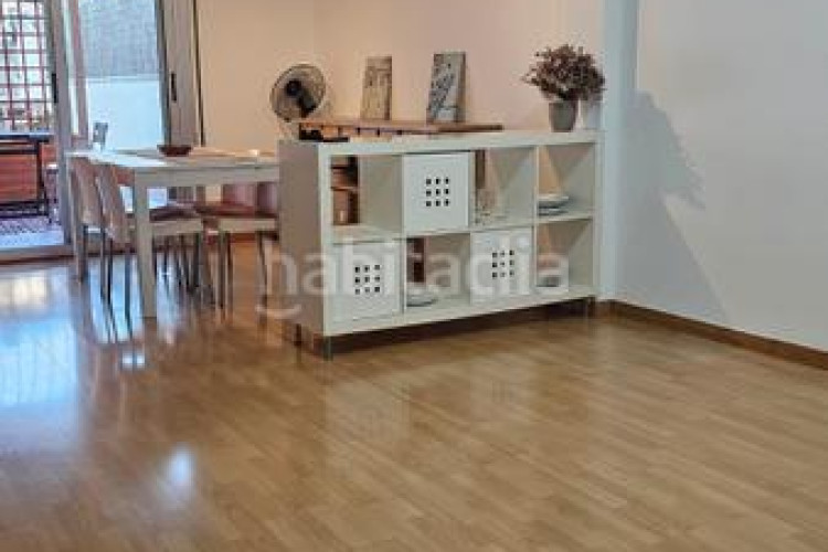 Piso junto centro civico montserrat roig en Plaça Catalunya - Escola Industrial Terrassa