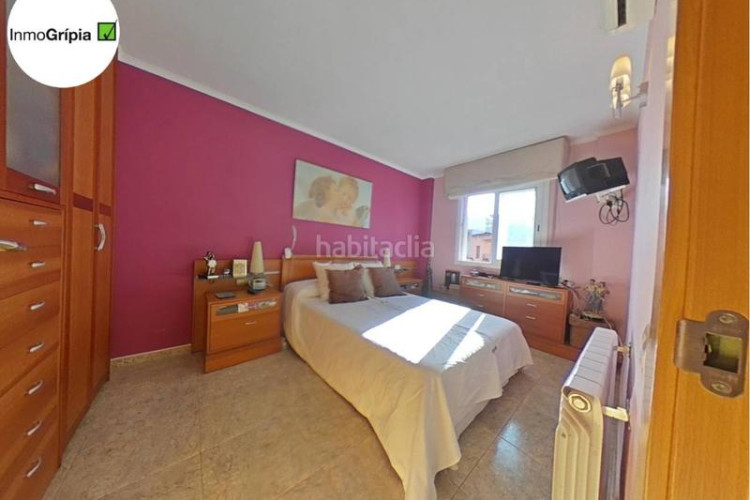Piso  en venta en les arenescan montllorla grípia08227 en Terrassa