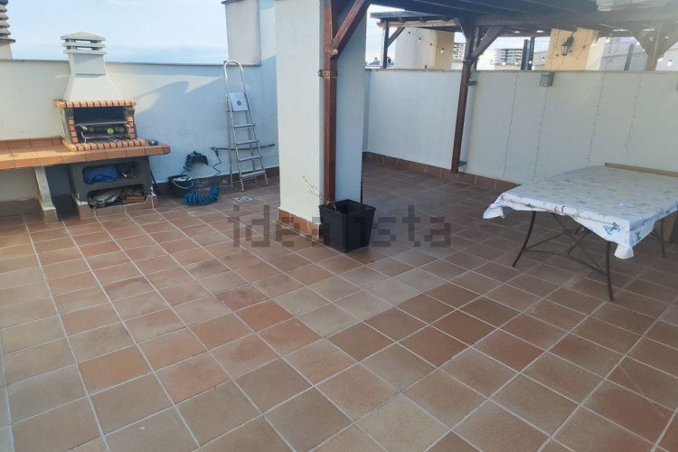 Dúplex en Barrio Les Arenes