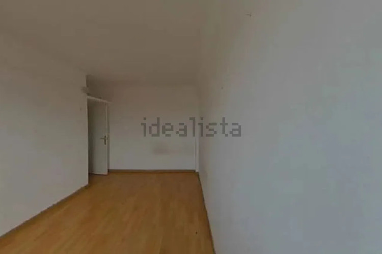 Piso amplio y luminoso en Sant Ildefons
