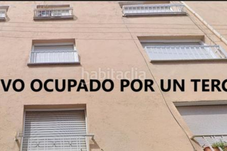Piso activo ocupado por un tercero en Egara Terrassa