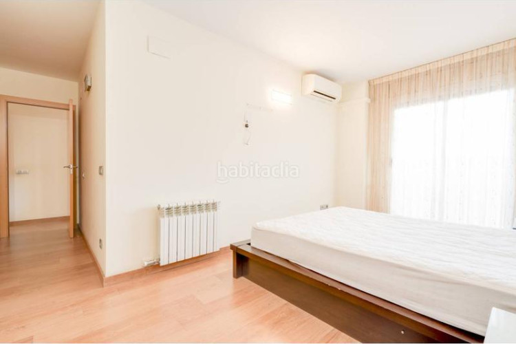 Piso Cementiri Vell, unico en la zona en Cementiri Vell Terrassa