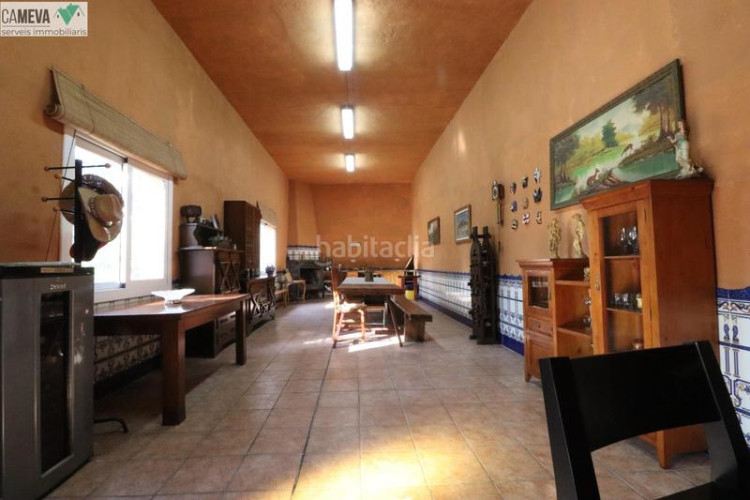 Casa única e impresionante finca a 4 vientos con piscina y jardin en Terrassa