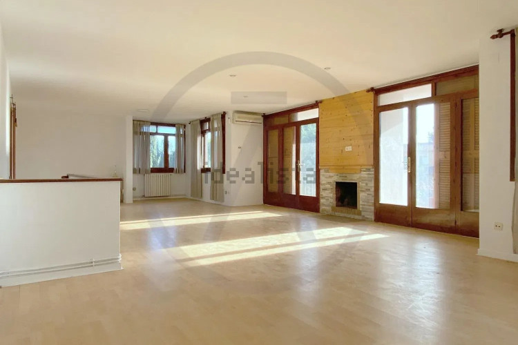 Casa independiente en paseo de Matadepera