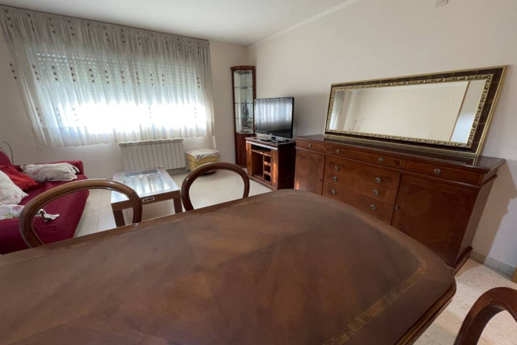 Les Arenes - La Gru00EDpia  Can Montllor