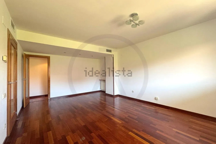 Piso en plaza del Vapor Ventalló