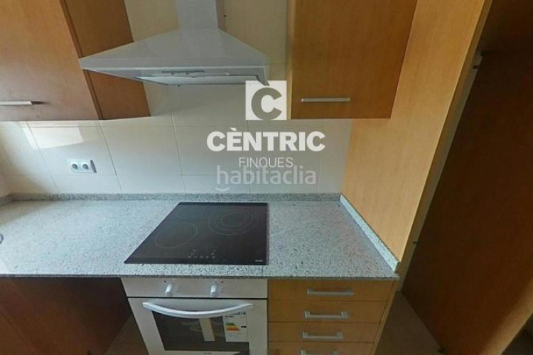 Piso  de una habitación con ascensor ideal inversión pequeña! en Terrassa