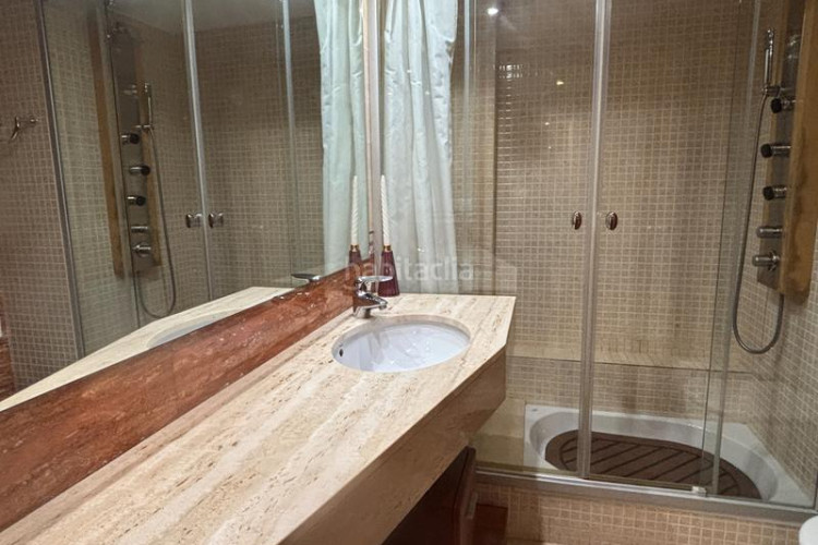 Dúplex magnifico duplex en el centro de sant pere con parquing y trastero en Terrassa