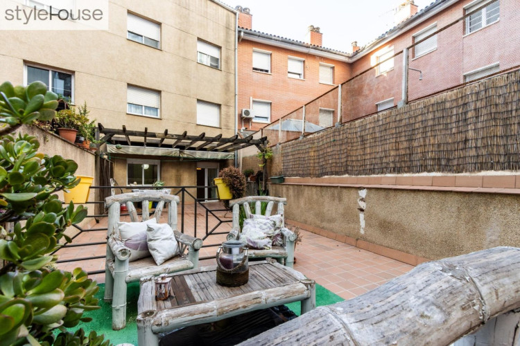 Terrassa - Carrer autonomia, Sant Pere