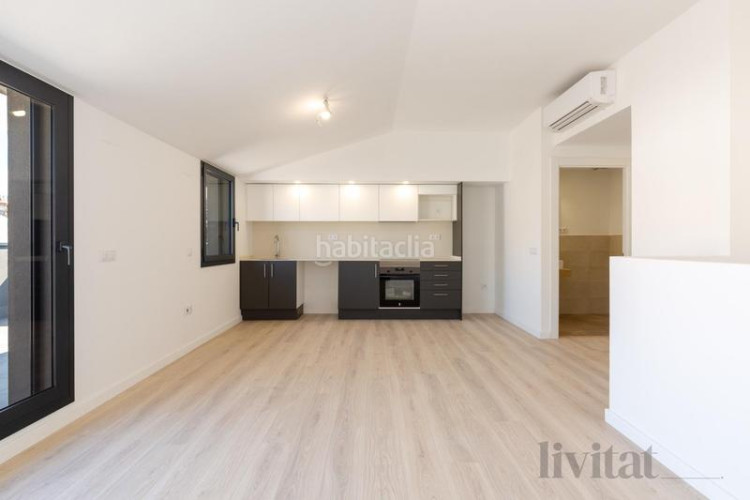 Piso en calle transversal 181 en San Pere Terrassa
