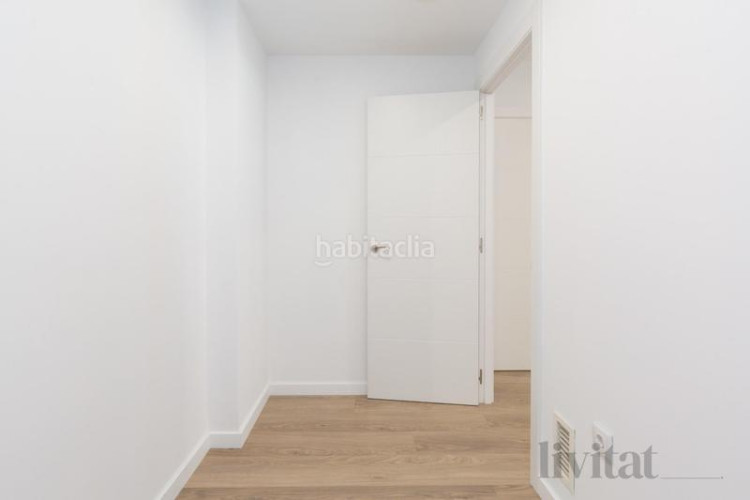 Planta baja en calle pere fizes 4 en San Pere Terrassa