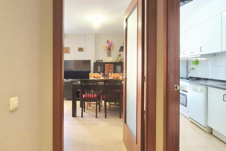 Piso pis de 4 hab amb parquing i espectacular de traster 25 m2 a la gripia en Terrassa