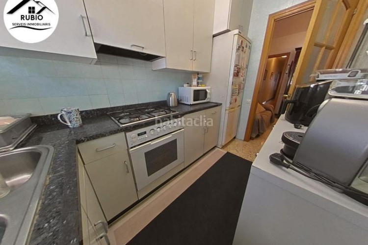 Piso finca local en el corazón de ca naurell, ! en Terrassa