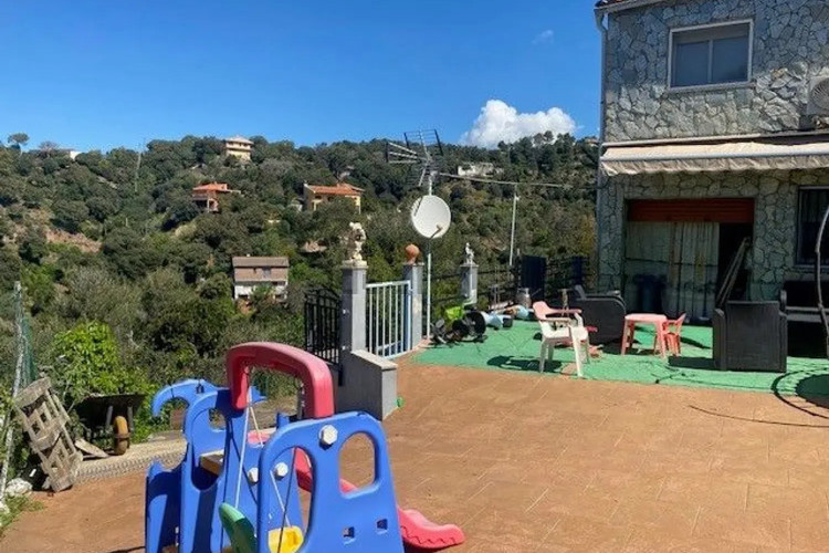 Chalet pareado en Barrio Can Gonteres