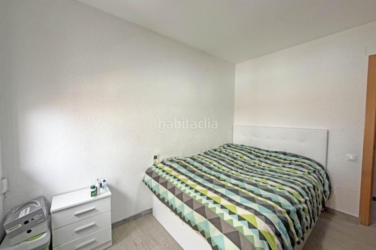 Ático fantástico atico en Can Palet, cerca del parque de vallparadis. 4 habitaciones. balcón. en Terrassa