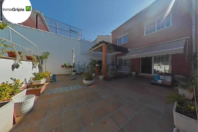 Chalet en Barrio Les Arenes