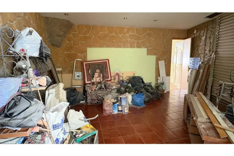 Chalet en calle de Josep Trueta