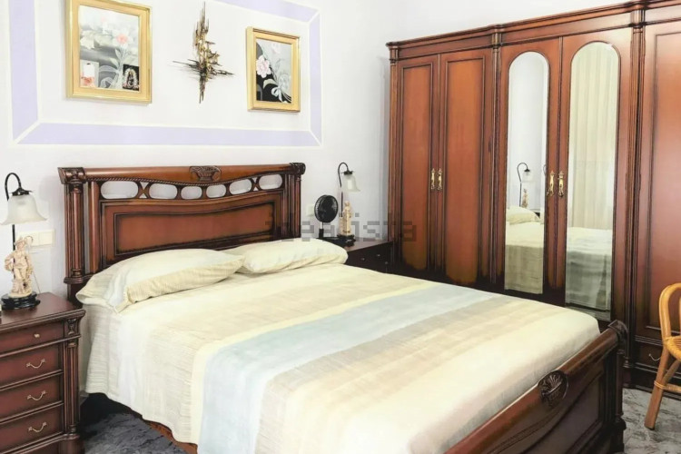 Casa independiente en calle d'Àngel Guimerà