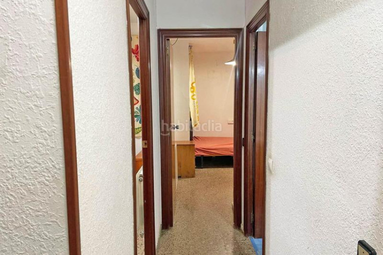 Piso  en venta zona escoles en Cementiri Vell Terrassa