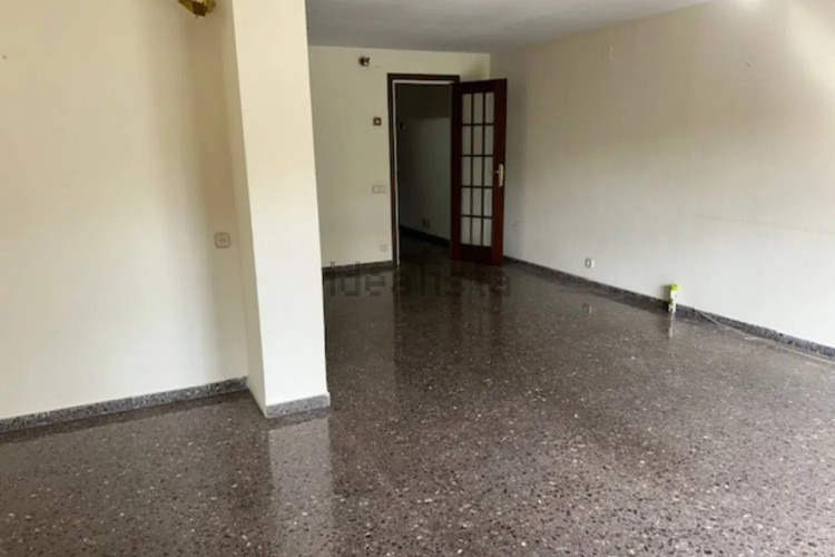 Piso en calle de Gabriel Querol