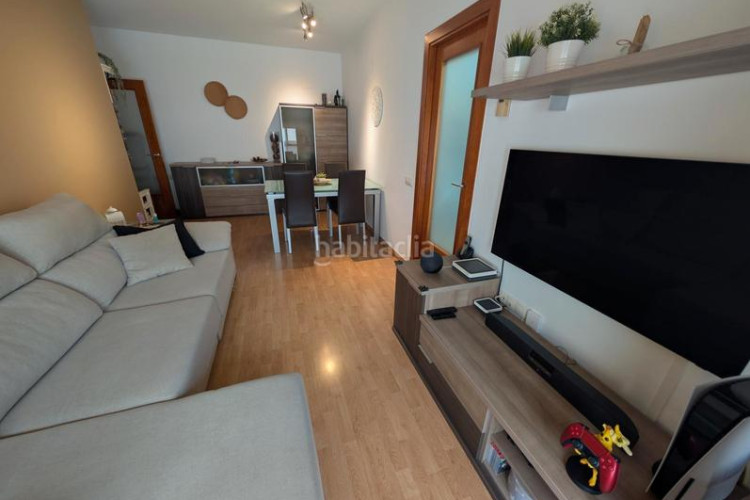 Piso zona de Egara. soleado piso de 2habs. + 1lav. en Terrassa