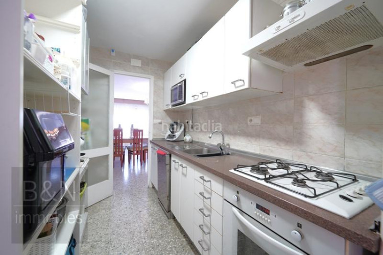 Piso espacio, luz y comodidad en una de las zonas más cotizadas en Terrassa