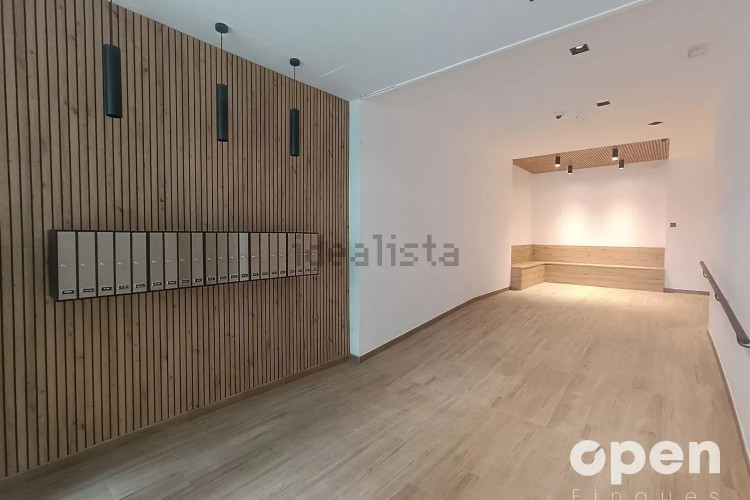 Piso en avenida de Josep Tarradellas