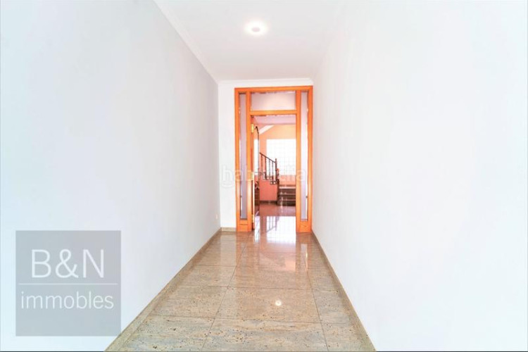 Chalet calidez y diseño en una casa señorial en la zona olímpica! en Terrassa