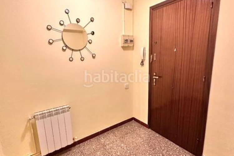 Piso  de 3 dormitorios económico en Can Palet Terrassa