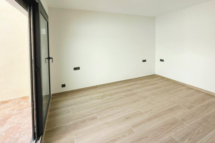 Carrer de l'Infant Martu00ED, Ca n'Aurell