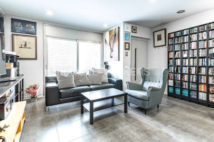 Vallparadu00EDs - Antic Poble de Sant Pere