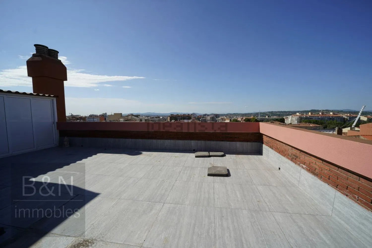 Un hogar para quienes buscan algo más que metros cuadrados. Una vivienda con carácter y alma.