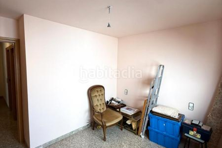 Dúplex atico-duplex de 4 habitaciones + estudio, 2 terrazas y parking en Terrassa