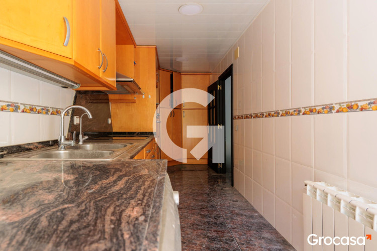 CL CALAF, DE, Les Arenes - La Gru00EDpia  Can Montllor