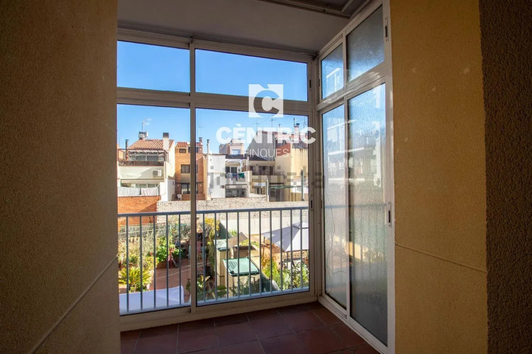 Piso en avenida ďÀngel Sallent