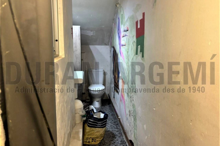 Emperadriu Eugu00E8nia, Zona Esportiva