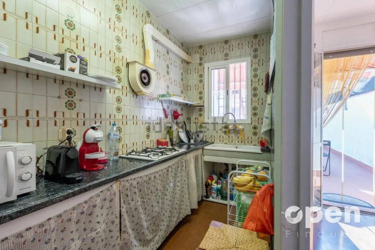 Chalet adosado en calle de Pau Claris