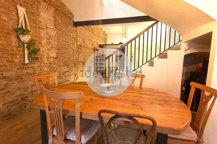 Chalet adosado en calle de Sant Llorenç