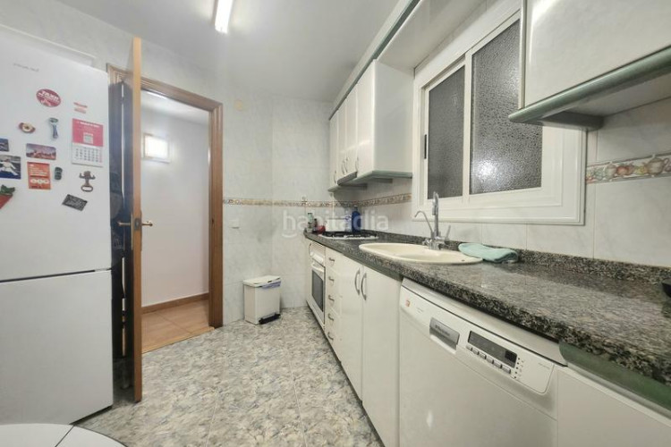 Piso amplio piso de 4 dormitorios en Torrent d'en Pere Parres Terrassa